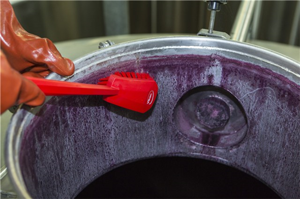 Perie cu maner lung,peri duri, 415 mm, roz