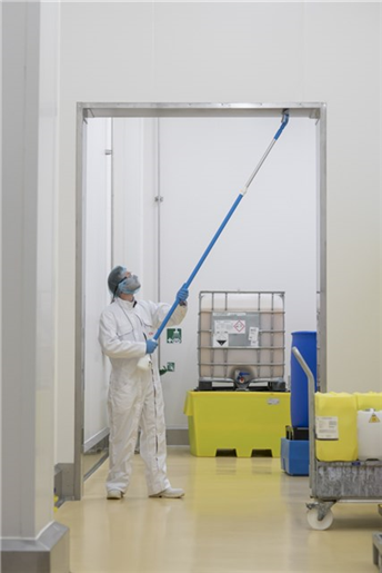 Maner telescopic aluminiu cu distributie de apa Ø32 mm,1600-2780mm, Vikan, albastru