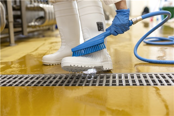 Perie de mana cu distributie de apa 330 mm, peri duri, Vikan, albastru