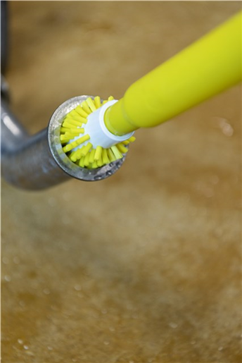 Perie curatare tevi Ø50 mm, peri duri, Vikan, verde