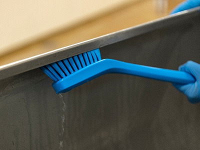 Indepartarea eficienta a unui biofilm